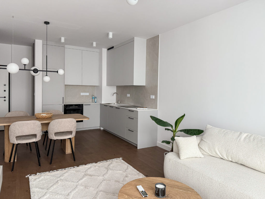 Grzybowska 37 m72 11