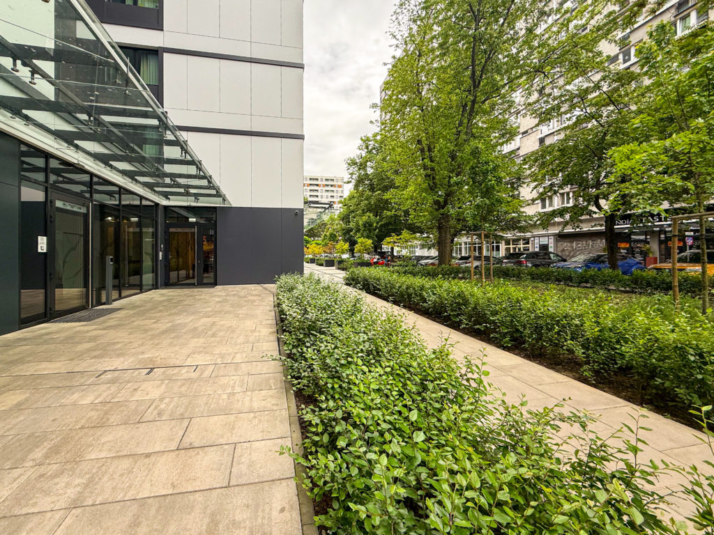 Grzybowska 37 otoczenie 2