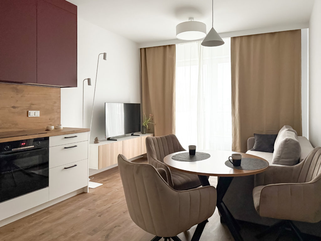 Optyków 1 m 61_1917